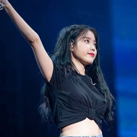 IU Pokies : r/KoreanCelebrityFap .